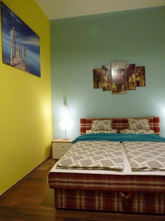 Eper Apartman Debrecen Exterior foto